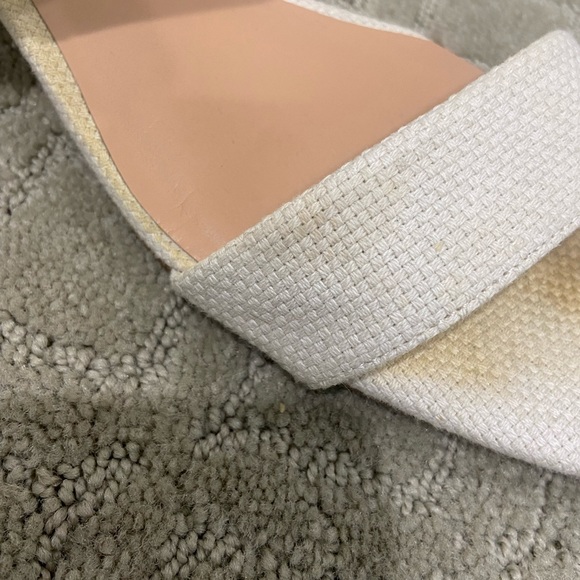 Halston Heritage cream slip on sandals size 8 - Picture 10 of 12